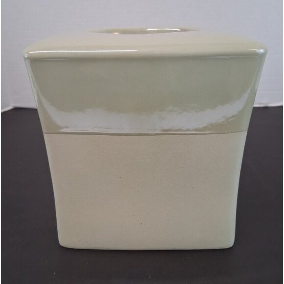 Wamsutta Shadow Sage Ceramic Tissue Box Cover Holder Green Springs 5.5" x 6" GUC - Picture 5 of 12
